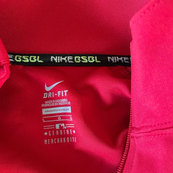 Cincinnati Reds Nike Dri-Fit zip up jacket. - Picture 2 of 3